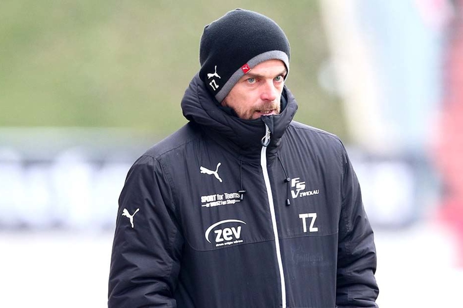 Zwickaus Trainer Torsten Ziegner nahm die 0:1-Heimniederlage gegen den SV Meppen recht gelassen, konnte er seiner Mannschaft doch kaum einen Vorwurf machen - außer den der miserablen Chancenverwertung.