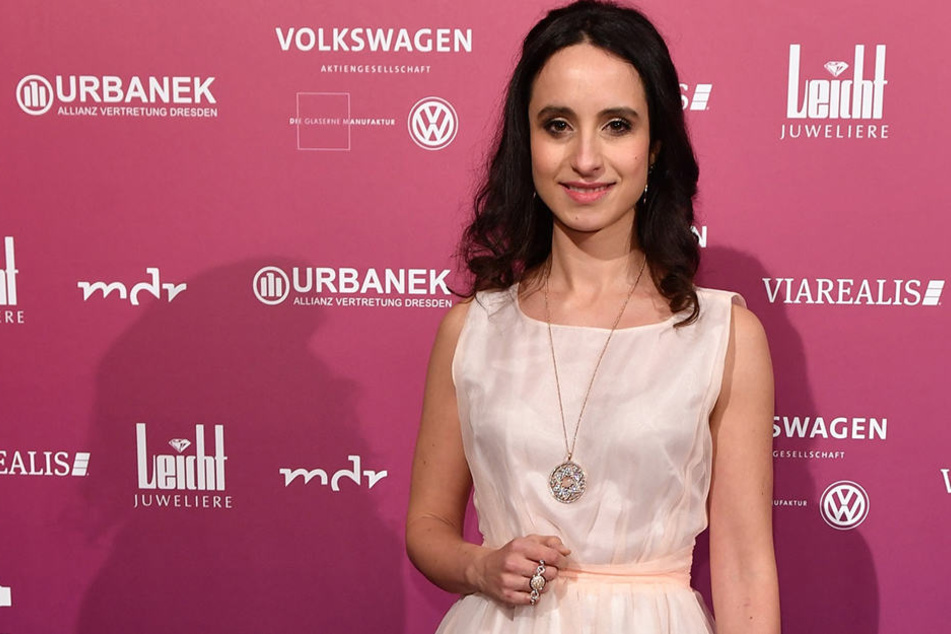 Stephanie Stumph (33) strahlend, faltenlos und ohne graue Haare
