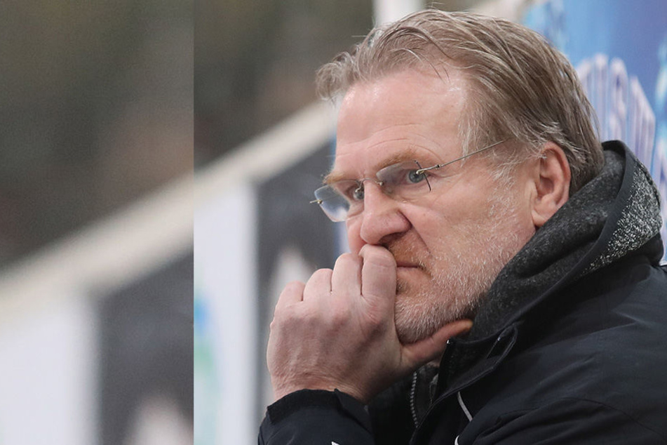 Franz Steer ist ein heißer Kandidat auf den Trainer-Posten in Dresden. Aber
noch überlegt der 58-Jährige.
