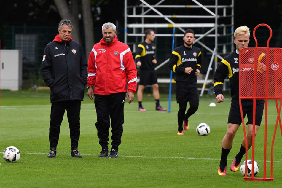 28 Spieler steigen am Dienstag ins Mannschaftstraining 2017 - unklar ist, wer am Ende der Saison noch immer mittrainiert.