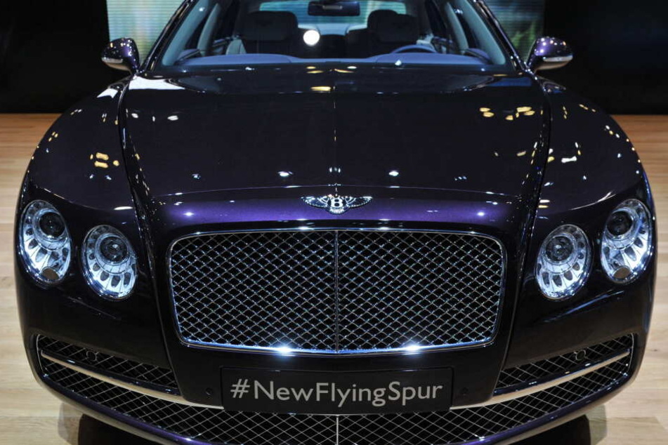 Der gestohlene Bentley Flying Spur ist schwarz. (Symbolbild)