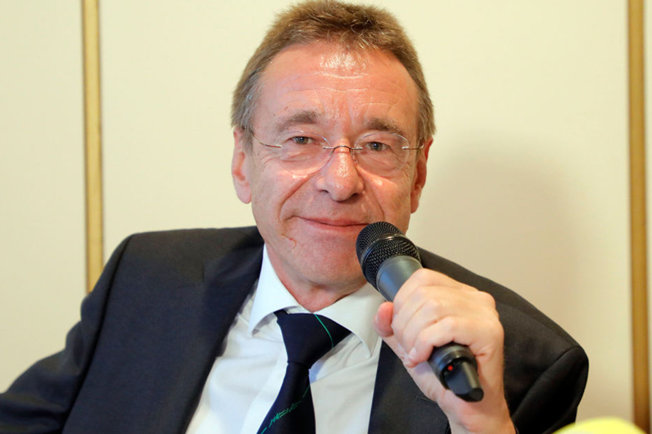 Strafverteidiger Ulrich Dost-Roxin am Dienstag in Chemnitz.