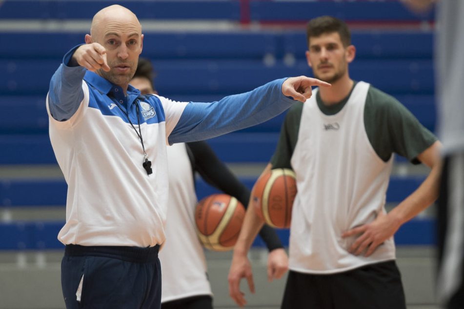 Alles Dirigieren vom neuen Coach half nicht. Die Titans bleiben Schlusslicht.