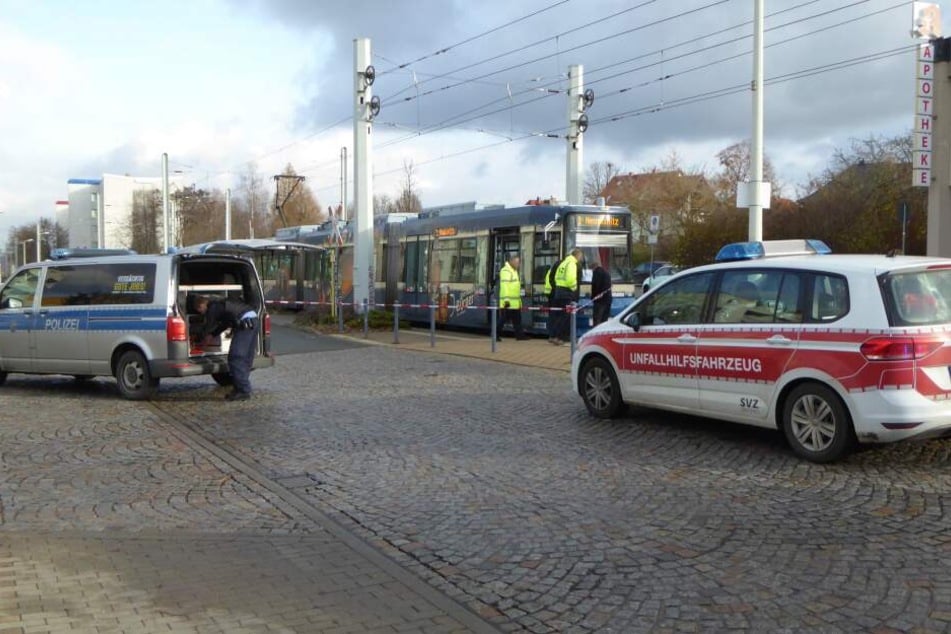 Die Marchlewskistraße musste voll gesperrt werden.