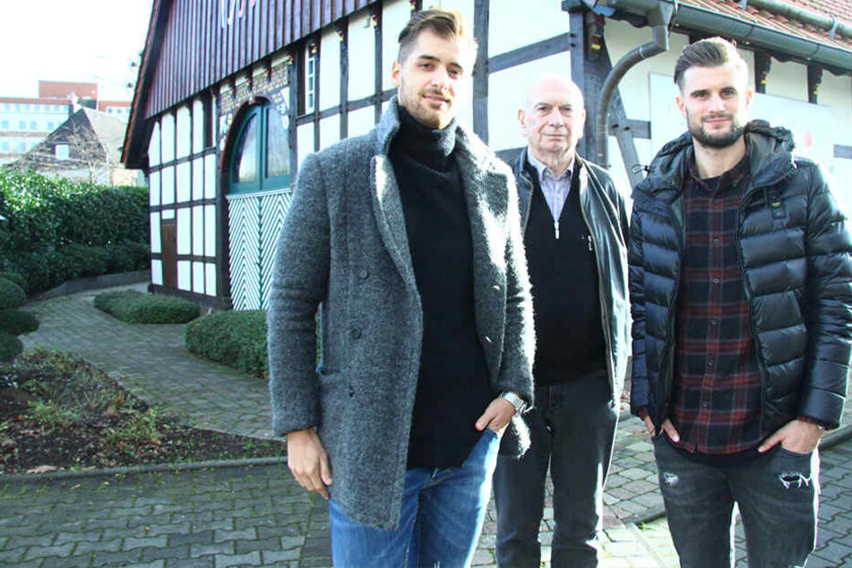Thomas Manolis (li.) und Christopher Nöthe (re.) wollen das "Restaurant 1550" wieder neu aufbauen.