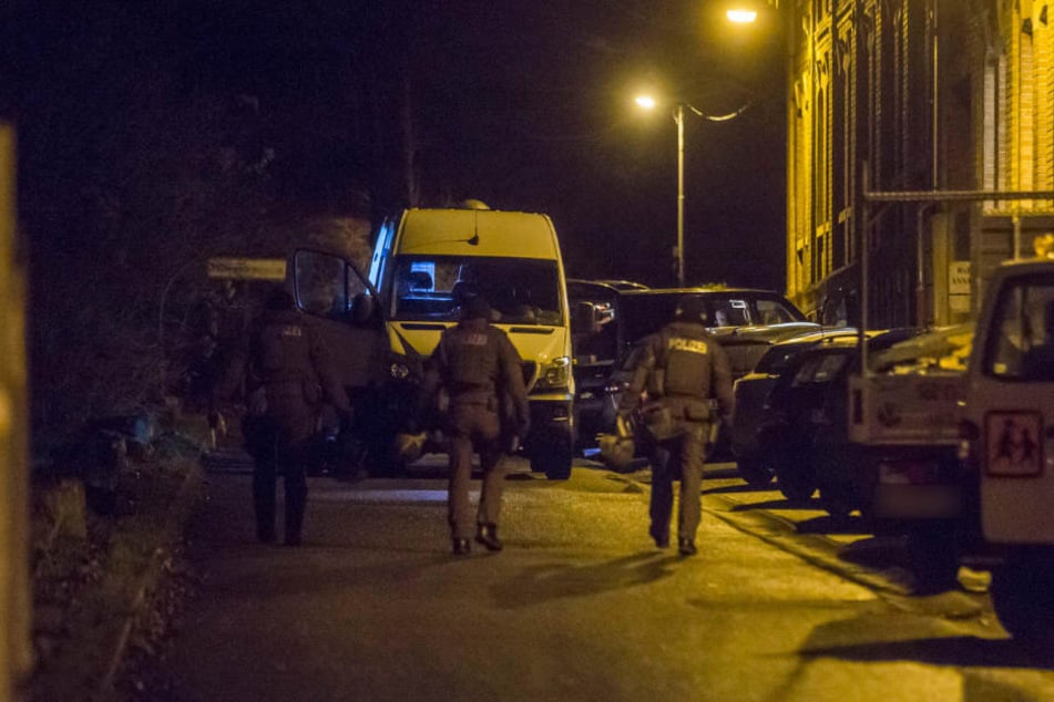 Gegen 5.40 Uhr schlug das SEK in Stuttgart-Mühlhausen zu.