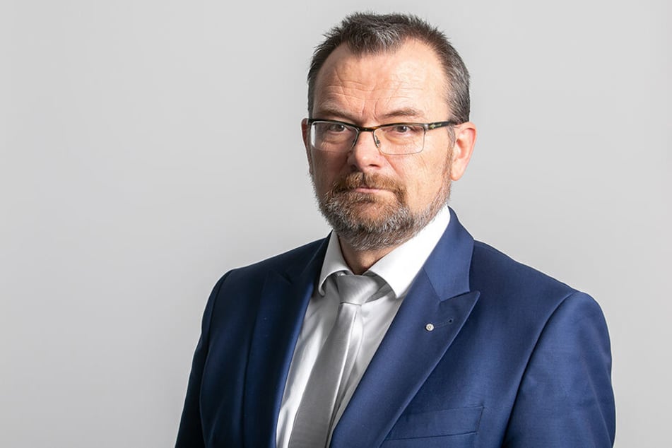 Klaus-Peter Hansen, Chef der Bundesagentur Sachsen, stemmt sich mit teuren Konzepten gegen den Fachkräftemangel im Freistaat.