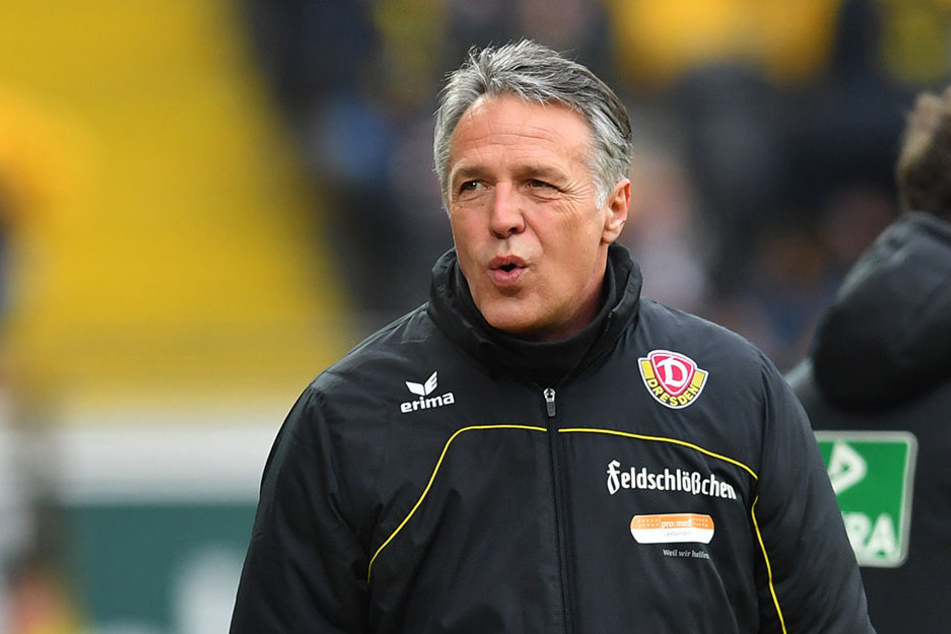 Ob er will oder nicht: Uwe Neuhaus ist zur Rotation gezwungen.