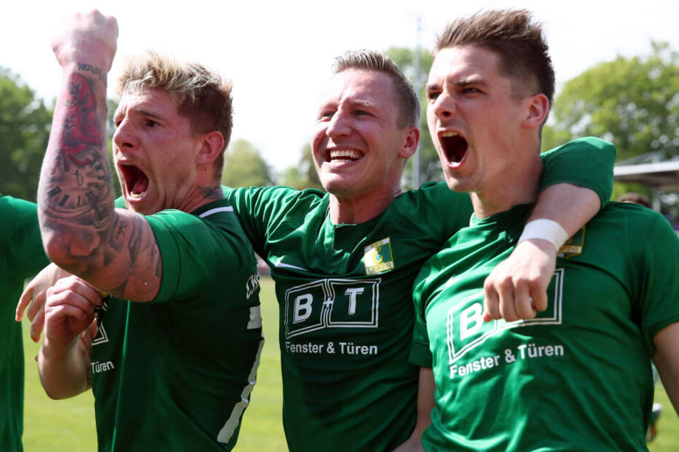 Kai Druschky (l.) und Daniel Heinze (r.) stießen die Tür zur Regionalliga ganz weit auf.
