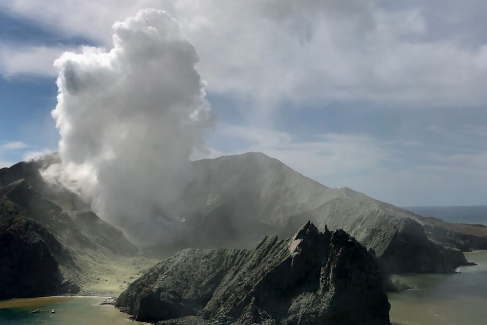 Der Vulkan auf White Island bricht aus. Aus der Touristeninsel ist nach dem Ausbruch von Neuseelands gefährlichstem Vulkan eine Todeszone geworden.