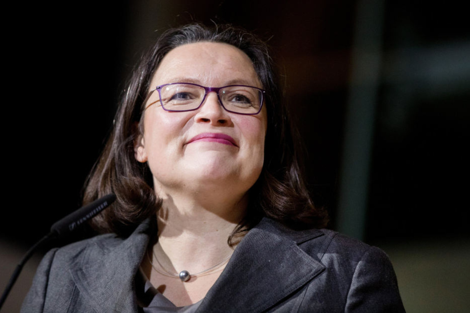 Ob Andrea Nahles nach den ersten Konferenzen immer noch zum Grinsen zu Mute ist, wird der Sonntag zeigen.