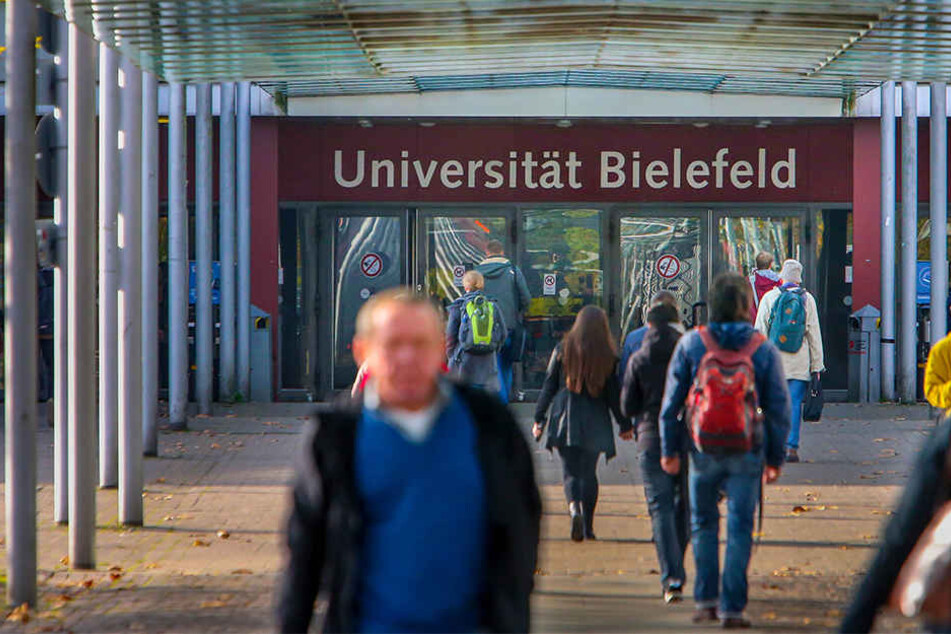 Der Asta an der Universität Bielefeld fordert "All-Gender"-Toiletten im gesamten Gebäude.