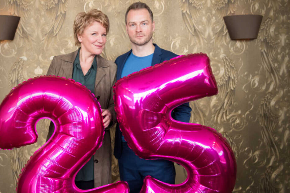 Mariele Millowitsch und Hinnerk Schönemann sind Ostersamstag in der 25. Folge „Marie Brand und das Spiel mit dem Glück“ um 20.15 Uhr im ZDF zu sehen.
