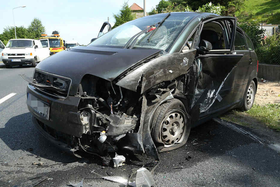 Am Montag kam es auf der Bundesstraße 6 zu einem Verkehrsunfall.