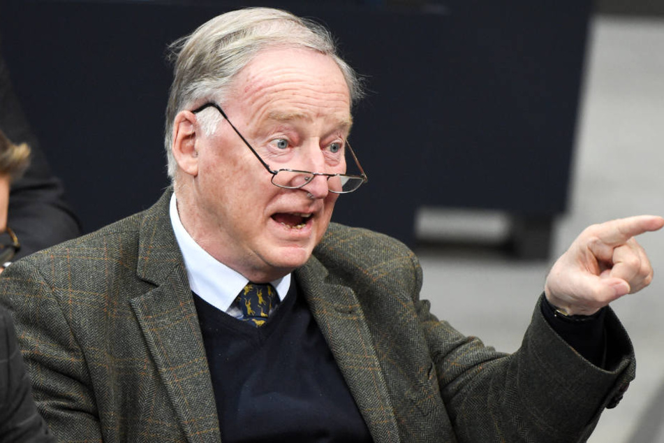 Mit seinen Aussagen über SPD-Politikerin Özoguz sorgte Alexander Gauland (77) für Unruhe.