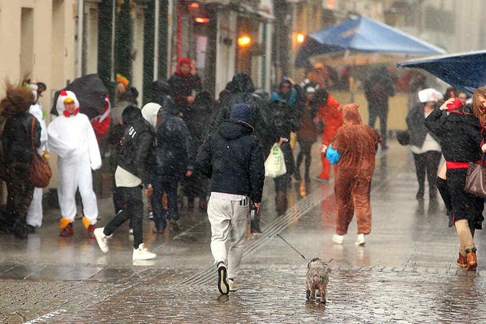 An Rosenmontag wurden letztes Jahr viele Karnevalszüge abgesagt.