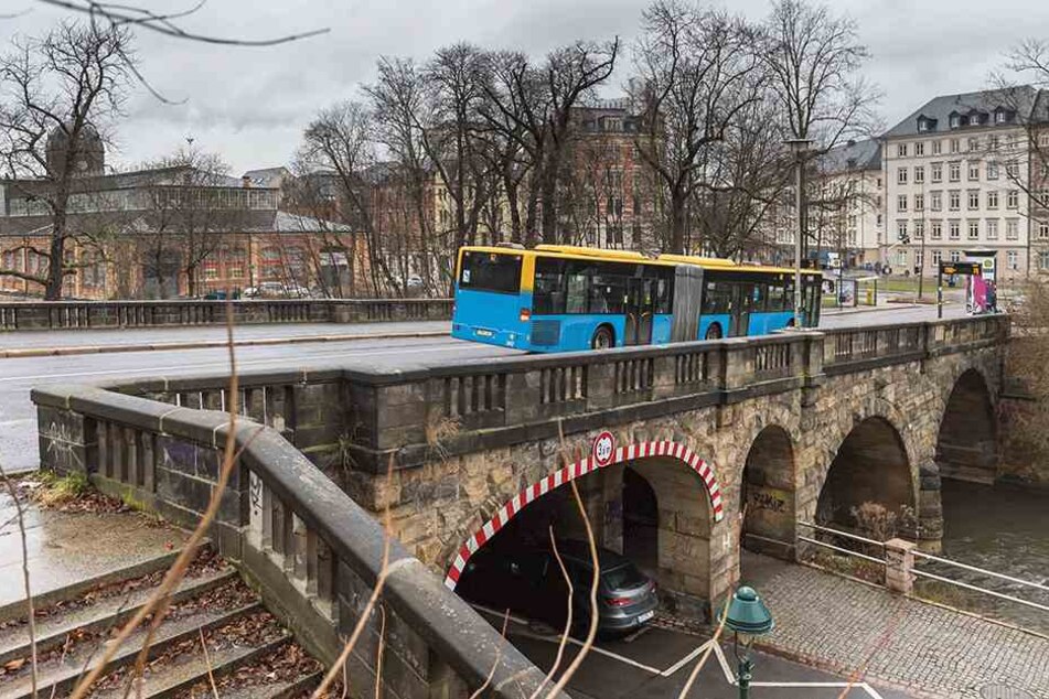 Die marode Kaßberg-Auffahrt (Karl-Schmidt-Rottluff-Brücke) wird ab 2018 saniert.
