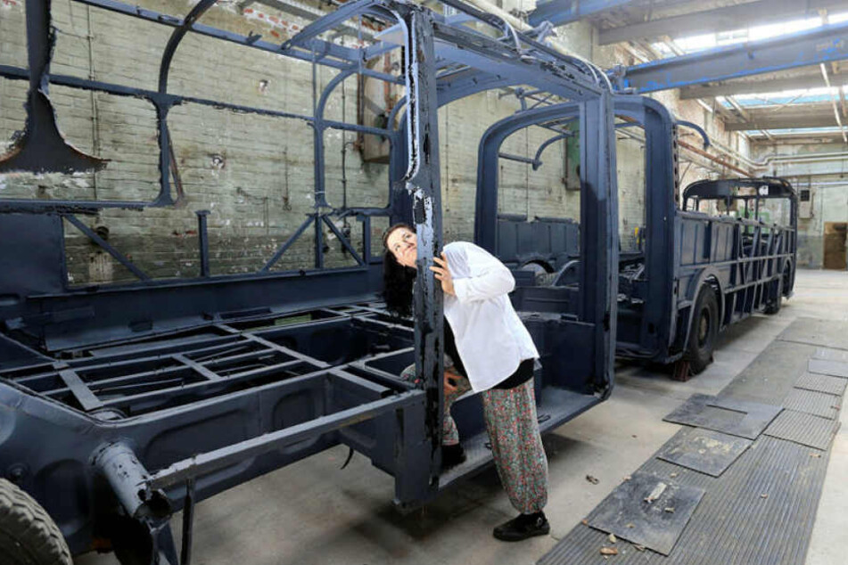 Museums-Chefin Claudia Großkopp (39) und ihre Mitstreiter träumen davon, den Bus wieder fahren zu lassen.