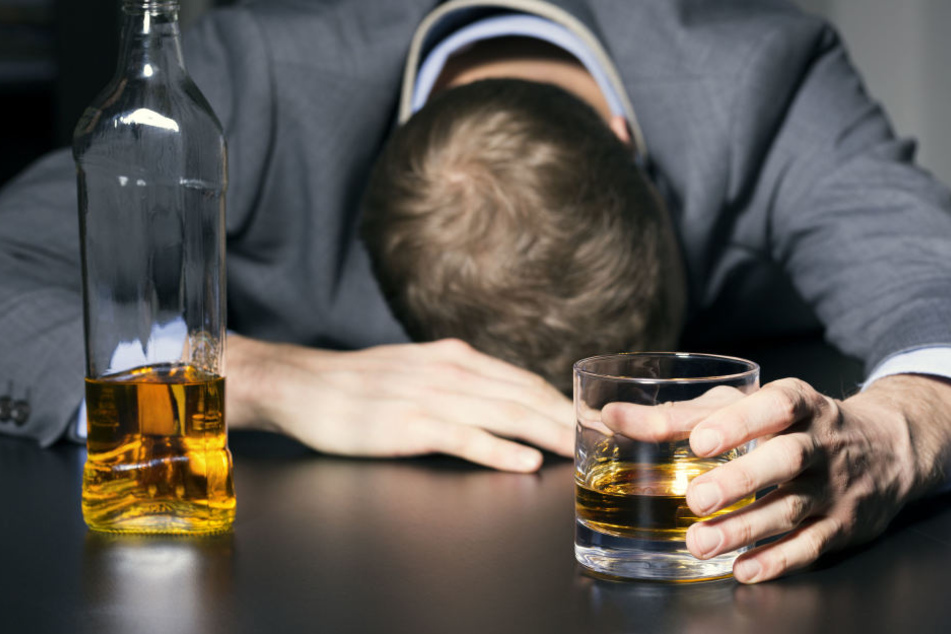 Der Geschichte hinter dem Überfall ist dem jungen Mann dann von der Polizei erzählt worden. (Symbolbild)