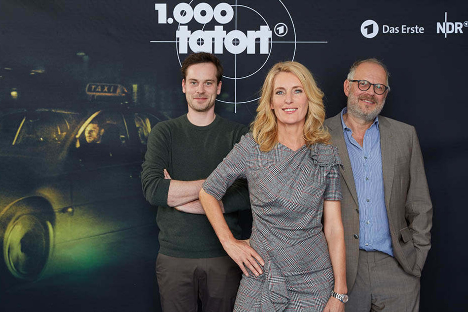 Die Hauptdarsteller der Jubiläumsfolge: Florian Bartholomäi (l), Maria Furtwängler und Axel Milberg.