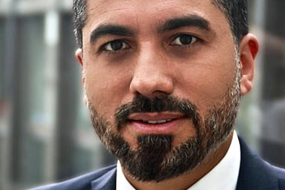1989 trat Serdar Yüksel in die SPD ein.