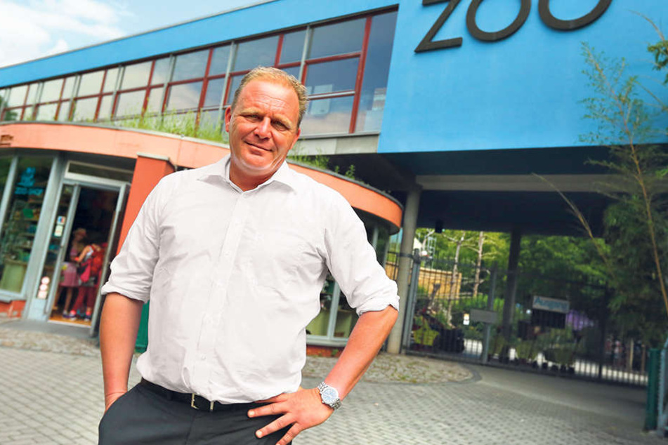 Karl-Heinz Ukena (46) ist Geschäftsführer im Zoo Dresden und leitet ihn seit 15 Jahren.