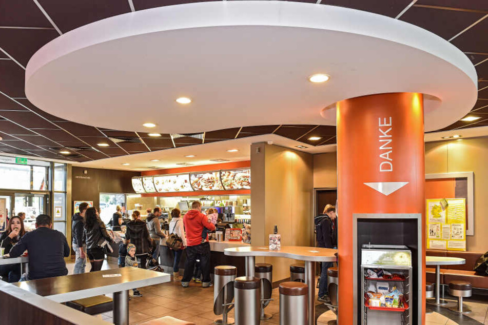 Der Fast-Food-Riese McDonald's will größer ins Geschäft mit Essenslieferungen einsteigen.