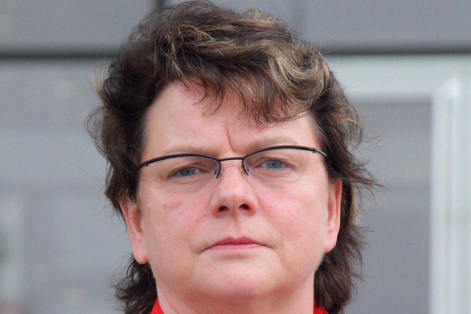Linken-Politikerin Kerstin Köditz (51, l.) sagte ihre und die Teilnahme von Politikwissenschaftler Robert Feustel an der Diskussionsrunde inzwischen wieder ab.