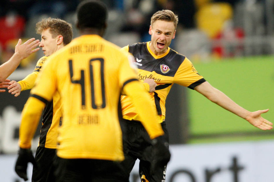 Lucas Röser (re.) schoss das 2:0 für Dynamo in der ersten Halbzeit.