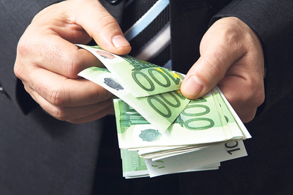 Verkehrsrechtler Edgar T. (60) soll fast 349.000 Euro veruntreut haben (Symbolbild).