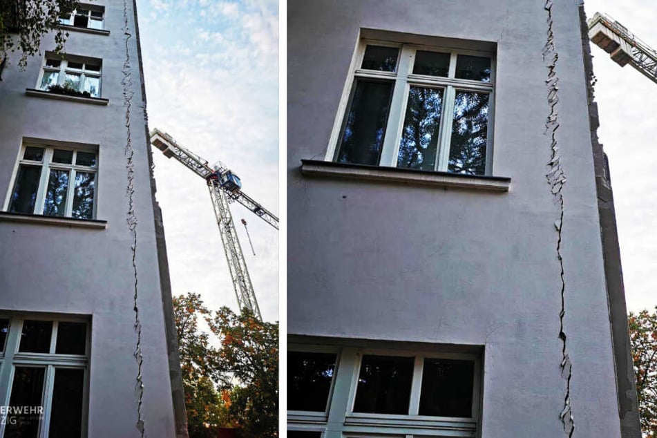 An der Außenfassade dieses Wohnhauses in der Breitkopfstraße entstanden am Dienstagabend lange Risse.