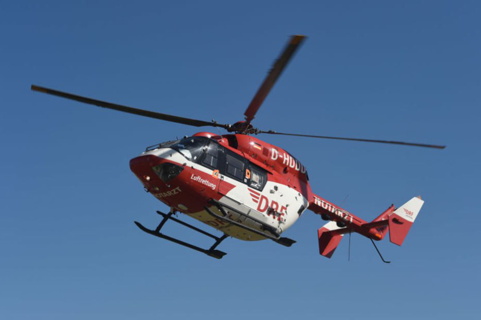 Mit schwersten Verletzungen wurde der Mann ins Unfallkrankenhaus Berlin-Marzahn geflogen. (Symbolbild)