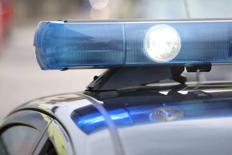 Der Mann konnte die Polizei-Streife bei der Kontrolle nicht täuschen. (Symbolbild)