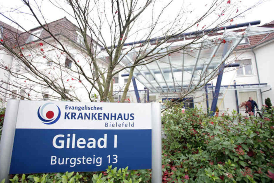 Die schwer verletzte Fahrschülerin musste ins Krankenhaus nach Bielefeld-Gilead eingeliefert werden.