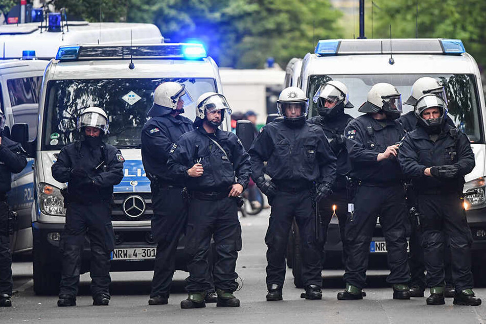 Die Polizei war am 1. Mai mit bis zu 5400 Kräften im Einsatz.