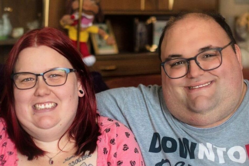 Annika und Ingo sorgten mit ihren Merchandise-Artikeln für Aufsehen.