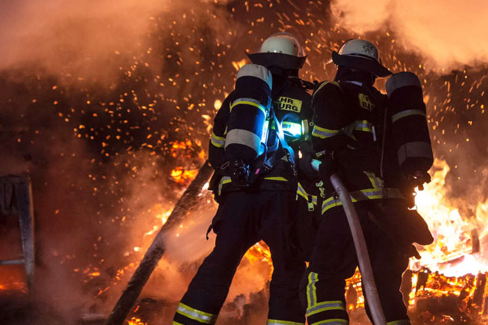 Die Feuerwehr war mit zahlreichen Kräften vor Ort.