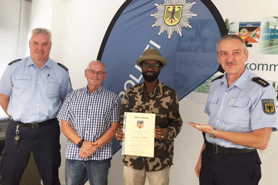 Der Kölner wurde am Donnerstag mit dem Preis für Zivilcourage geehrt.
