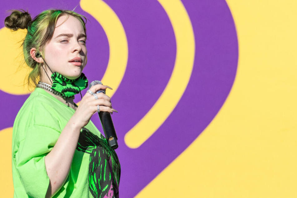 Billie Eilish (18) hat den neuen Bond-Song gemeinsam mit ihrem Bruder geschrieben.