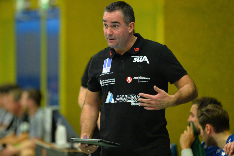 Stephan Swat ist ab sofort offiziell Chefcoach des EHV Aue.