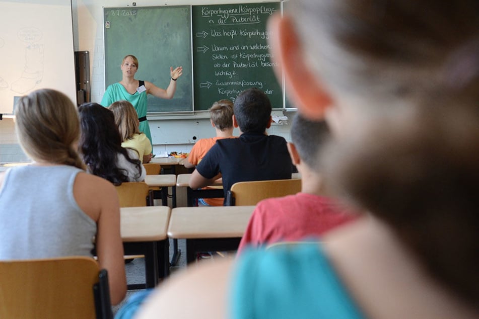 So sollte es im Normalfall sein. Schüler verfolgen aufmerksam den Unterricht, ganz ohne Unbehagen.