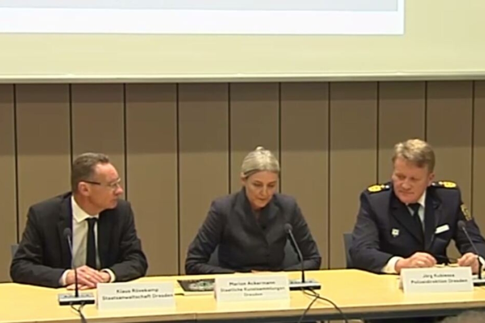 Die Pressekonferenz.