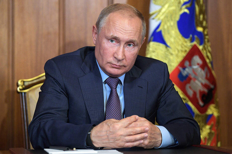 Wladimir Putin (66) wird es wohl freuen, dass der Sachsen-MP das Ende der Russland-Sanktionen fordert.