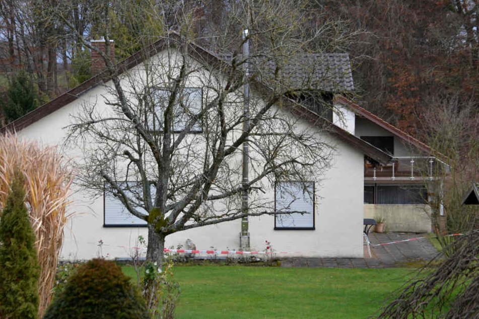 Nach der Attacke auf seine Oma soll der Jugendliche auch versucht haben, seinen Vater zu töten.