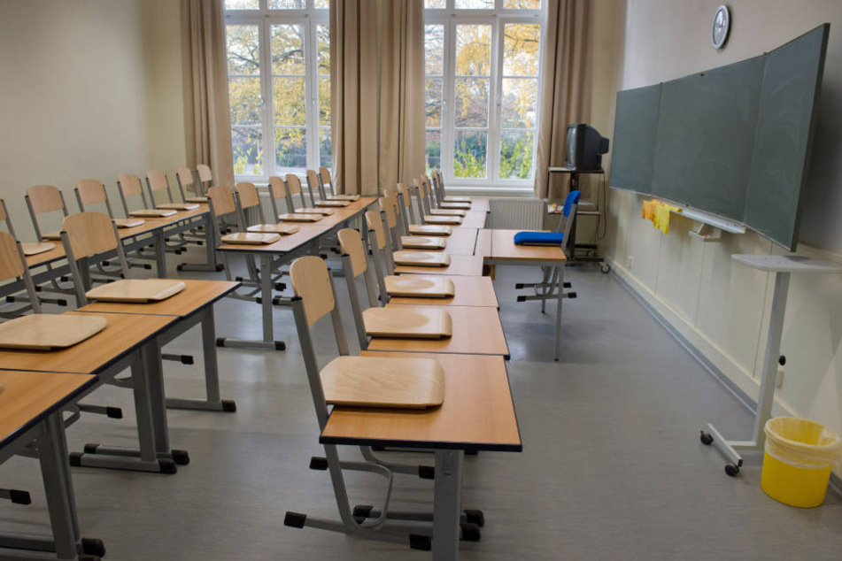 In einer Altenburger Schule wurde ein 11-jähriger Junge bewusstlos geschlagen. Nun wird ermittelt.