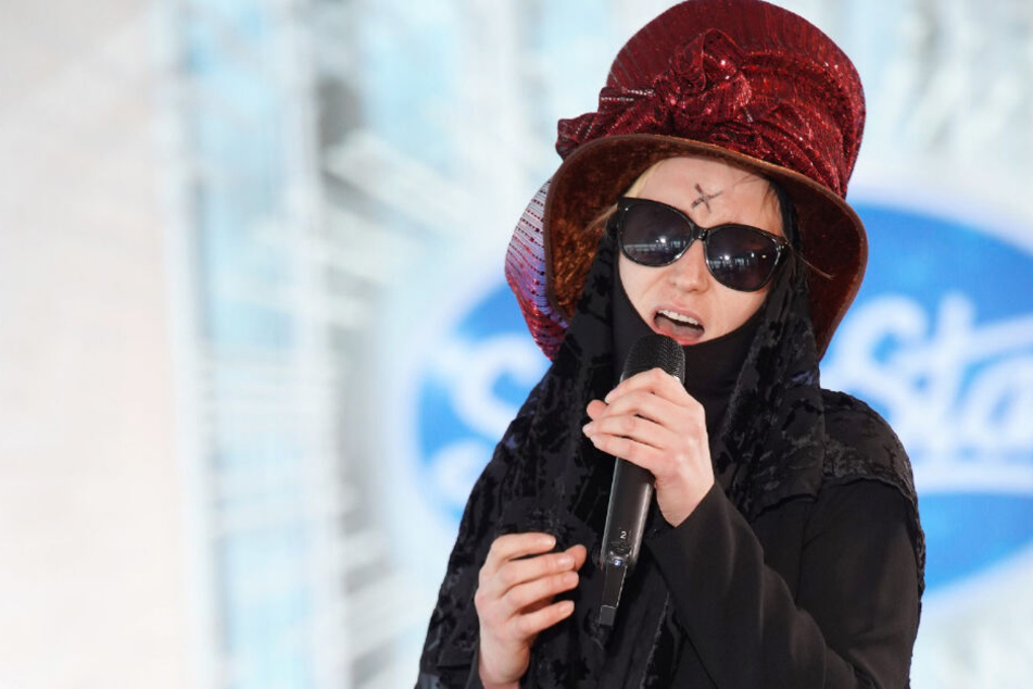 Sabrina Glaser kämpft für das Grundrecht der Meinungsfreiheit und nutzt die Teilnahme bei DSDS Show nach eigenen Angaben auch dafür