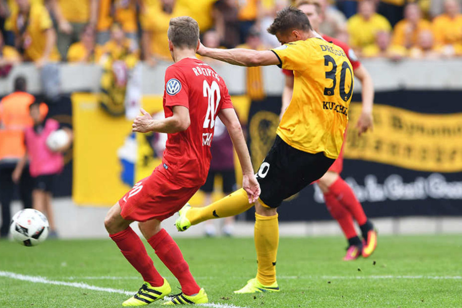 Mit diesem 2:2 schoss Stefan Kutschke Dynamo gegen die "Roten Bullen" in die Verlängerung.