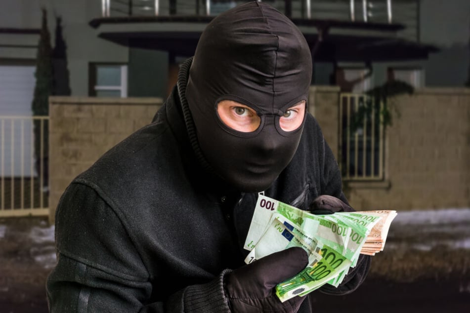 Der maskierte Täter floh mit Bargeld (Symbolbild).