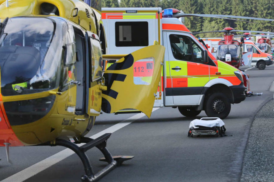 In Bayern kam es zu einem schweren Verkehrsunfall. (Symbolbild)