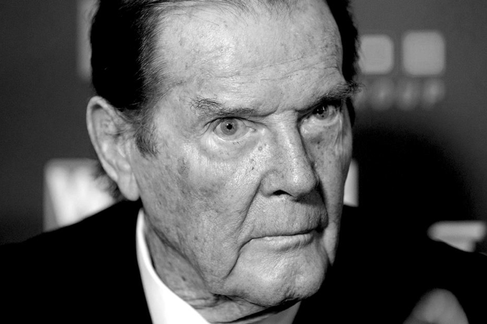 Roger Moore (89) verstarb am Dienstag in der Schweiz.